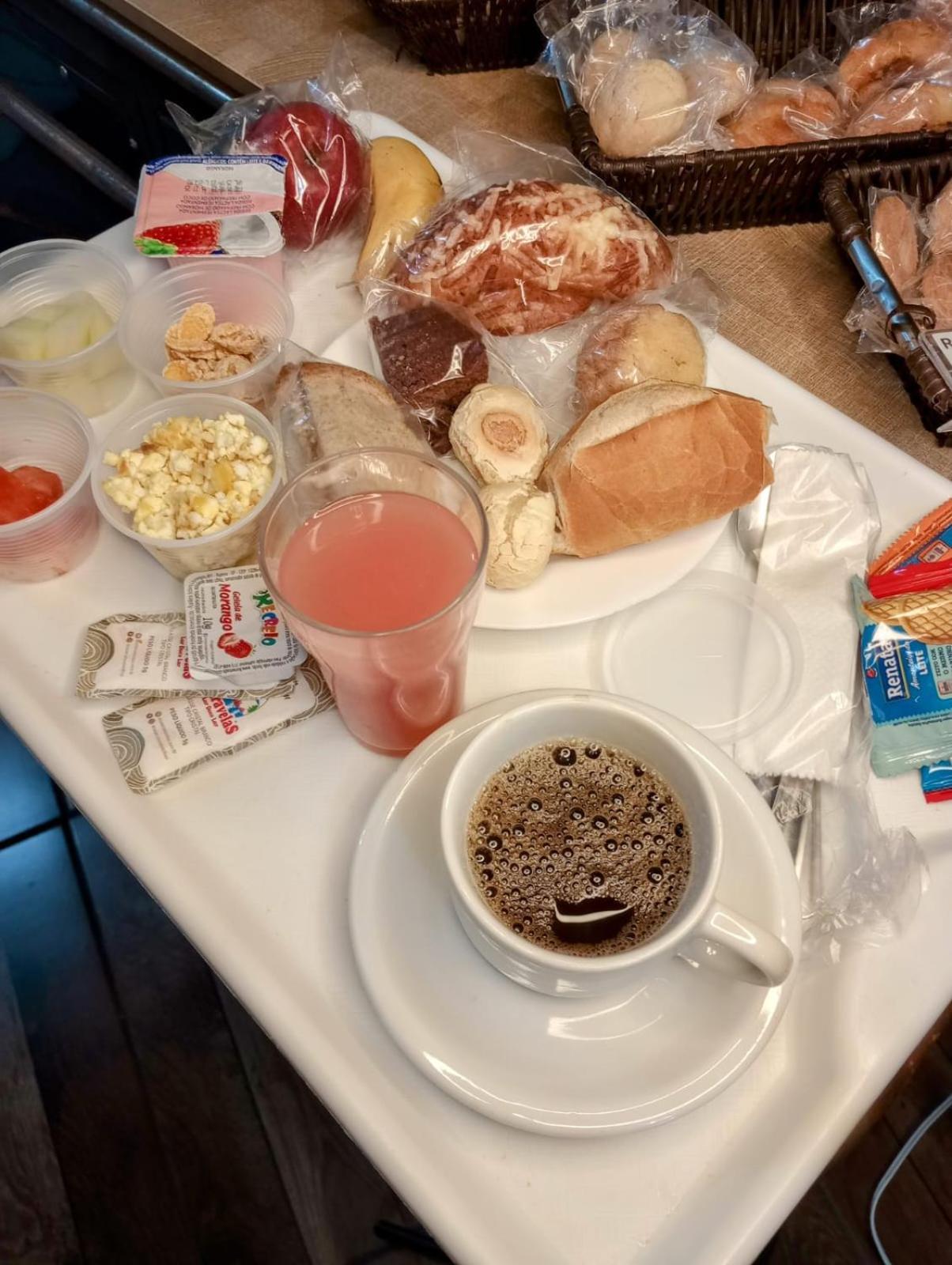 Calabreza Hotel E Restaurante تريس كوراسويس المظهر الخارجي الصورة